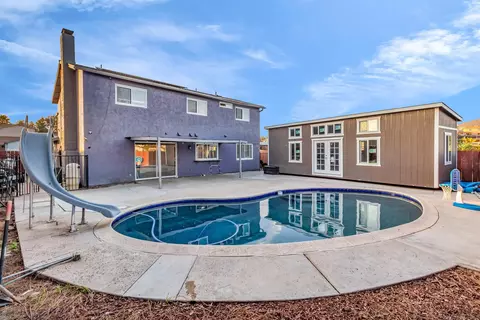 Exterior - 341 Paraiso Ave, Spring Valley, CA 91977 photo 6 of 9