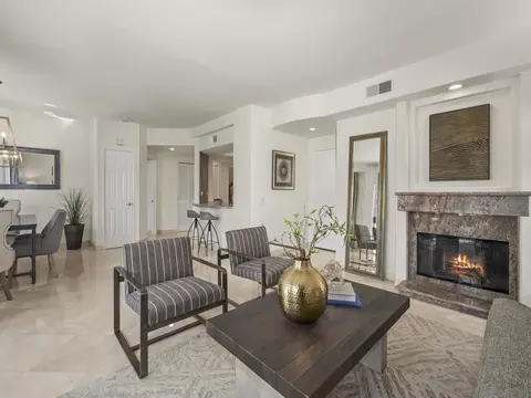 Living - 8635 Via Mallorca #D, La Jolla, CA 92037 photo 1 of 5