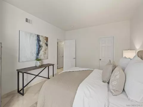 Bedroom - 8635 Via Mallorca #D, La Jolla, CA 92037 photo 7 of 7