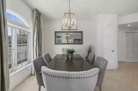 Dining - 8635 Via Mallorca #D, La Jolla, CA 92037 photo 4 of 4