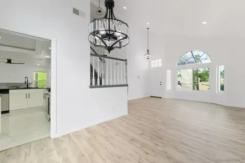 Living - 13625 Darryl Ct, El Cajon, CA 92021 photo 3 of 10