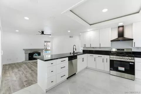 Kitchen - 13625 Darryl Ct, El Cajon, CA 92021 photo 1 of 4