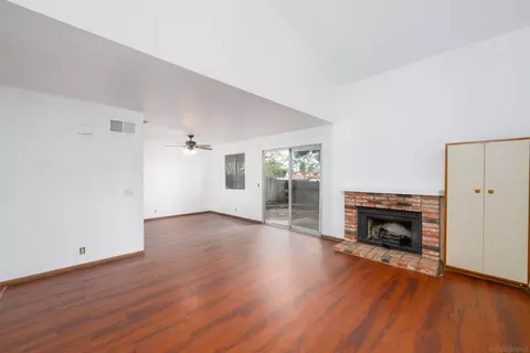 Living - 5654 Tumbleweed Way, Oceanside, CA 92057 photo 2 of 5