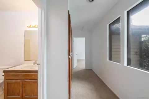Entry Way - 5654 Tumbleweed Way, Oceanside, CA 92057 photo 4 of 4