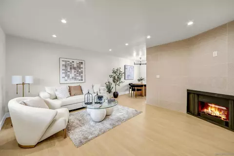 419 N Catalina Ave #4, Pasadena, CA 91106