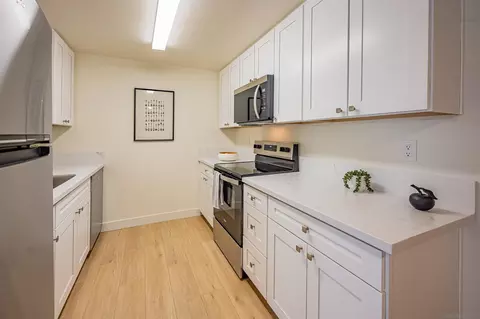 Kitchen - 12609 Robison Blvd #108, Poway, CA 92064 photo 1 of 5