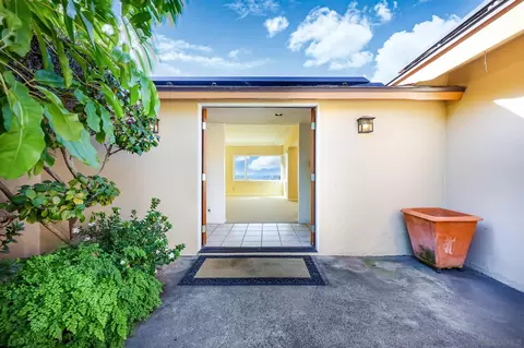 Entry Way - 5410 Bishops Way, La Mesa, CA 91941 photo 1 of 1