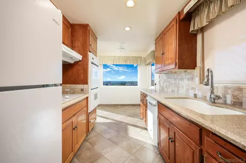 Kitchen - 5410 Bishops Way, La Mesa, CA 91941 photo 1 of 3
