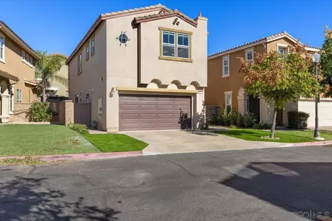10034 Leavesly Trl, Santee, CA 92071