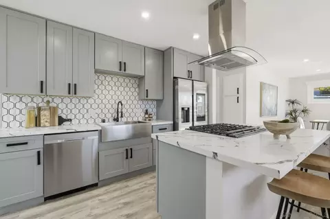 4657 Pocahontas Ave, San Diego, CA 92117