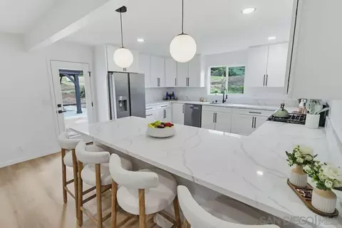 Kitchen - 15751 Lyons Valley Rd, Jamul, CA 91935 photo 2 of 7