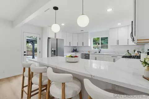 Kitchen - 15751 Lyons Valley Rd, Jamul, CA 91935 photo 7 of 7