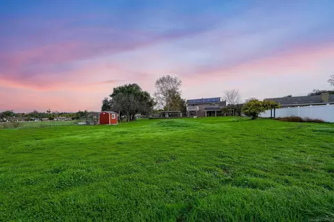 Exterior - 1465 Barnett Rd, Ramona, CA 92065 photo 12 of 13