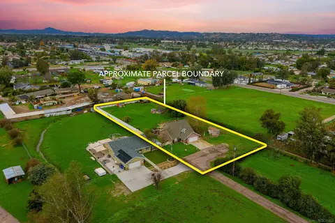 1465 Barnett Rd, Ramona, CA 92065
