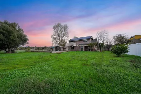 Exterior - 1465 Barnett Rd, Ramona, CA 92065 photo 10 of 13