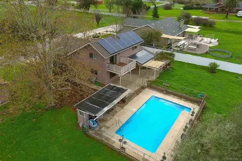 Exterior - 1465 Barnett Rd, Ramona, CA 92065 photo 1 of 13