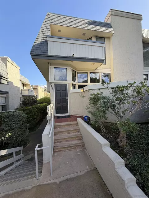 7991 Caminito Del Cid, La Jolla, CA 92037