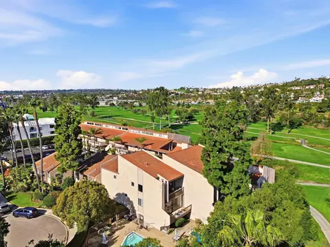 View/Area - 2564 Navarra Dr #115, Carlsbad, CA 92009 photo 1 of 7