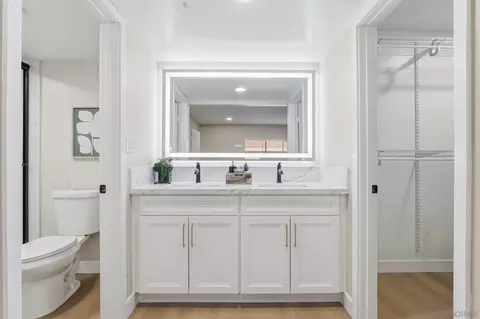 Bath - 2564 Navarra Dr #115, Carlsbad, CA 92009 photo 3 of 3