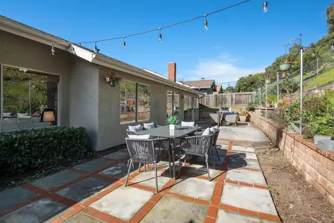 Exterior - 1760 Woodbine Pl, Oceanside, CA 92054 photo 3 of 7
