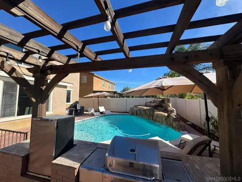 Exterior - 1173 Anza Ct, Perris, CA 92571 photo 4 of 8