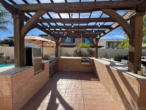 Kitchen - 1173 Anza Ct, Perris, CA 92571 photo 3 of 3