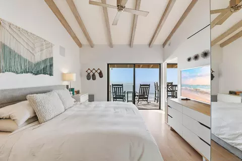 Bedroom - 441 S Sierra Ave #308, Solana Beach, CA 92075 photo 1 of 5