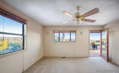 Bedroom - 31141 Saddleback Rd, Valley Center, CA 92082 photo 2 of 2