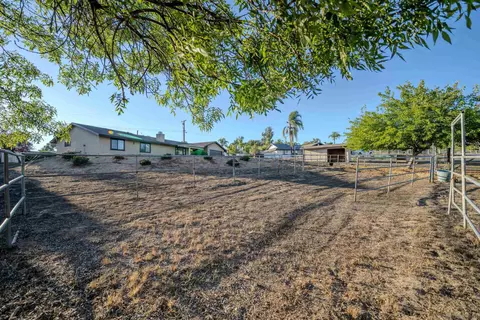 Exterior - 526 Brazos St, Ramona, CA 92065 photo 3 of 17