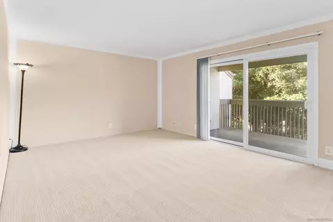 8561 Villa La Jolla Dr #K, La Jolla, CA 92037
