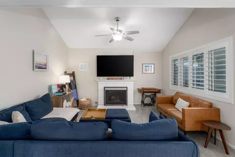 1237 Chambord Ct, Oceanside, CA 92054 photo 14