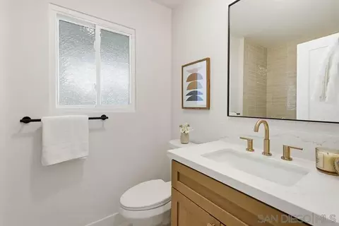 Bath - 13015 Carriage Rd, Poway, CA 92064 photo 2 of 3
