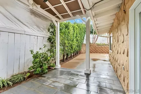 Exterior - 2167 Sunset Dr, Escondido, CA 92025 photo 3 of 12