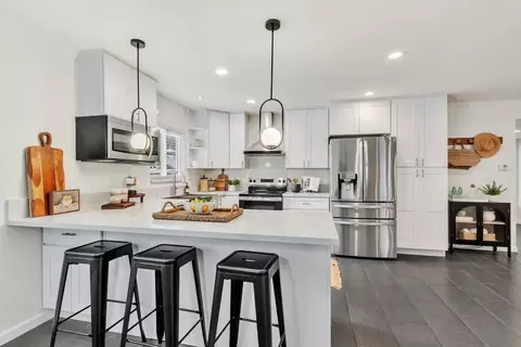 Kitchen - 2167 Sunset Dr, Escondido, CA 92025 photo 3 of 3