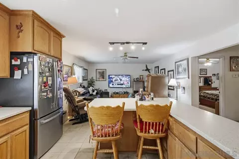 Kitchen - 1478 Peutz Valley Rd, Alpine, CA 91901 photo 2 of 5