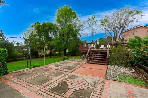 10565 Burned Oak Ln, Escondido, CA 92026 photo 42