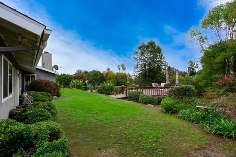 10565 Burned Oak Ln, Escondido, CA 92026 photo 30