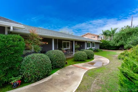 10565 Burned Oak Ln, Escondido, CA 92026 photo 45