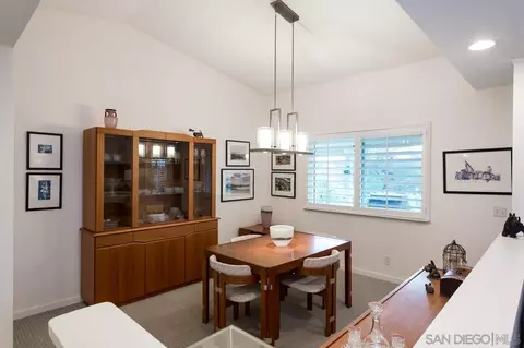 10565 Burned Oak Ln, Escondido, CA 92026 photo 7