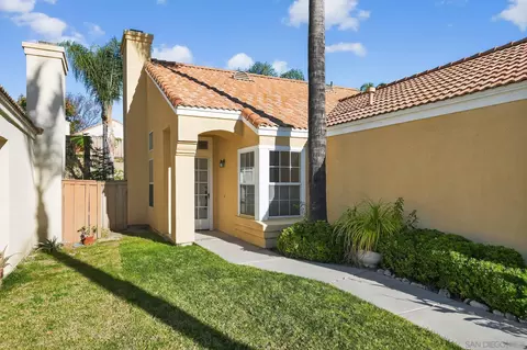 Exterior - 31850 Via Barraza, Temecula, CA 92592 photo 5 of 8