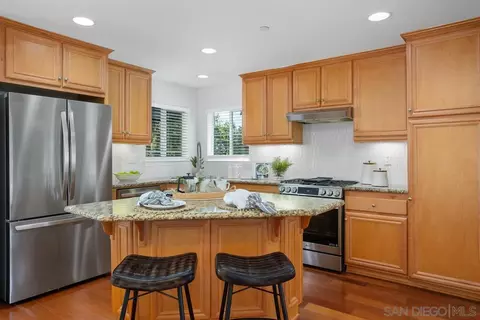 Kitchen - 4007 Bluff View Way, Carlsbad, CA 92008 photo 2 of 4