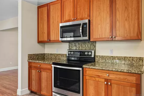 Kitchen - 1491 Louise Dr, Alpine, CA 91901 photo 2 of 4