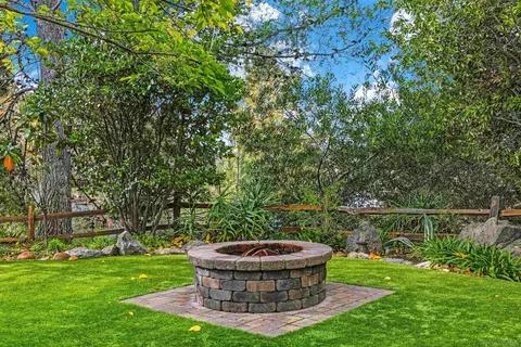 Exterior - 1491 Louise Dr, Alpine, CA 91901 photo 4 of 14