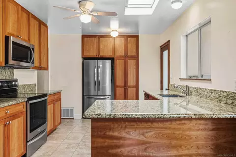 Kitchen - 1491 Louise Dr, Alpine, CA 91901 photo 1 of 4