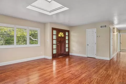 Living - 1491 Louise Dr, Alpine, CA 91901 photo 3 of 5
