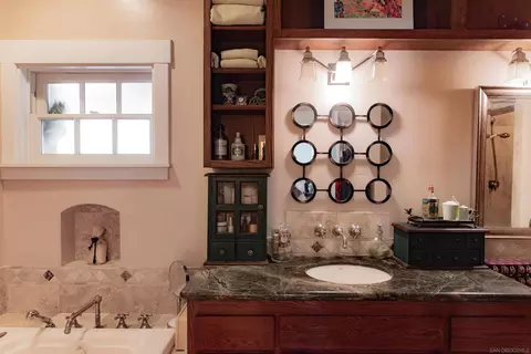 Bath - 210 E 6th Ave, Escondido, CA 92025 photo 5 of 11