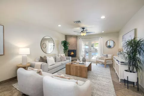2372 Worden St, San Diego, CA 92107