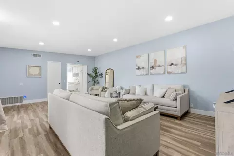 Living - 2508 Dorm Way, Spring Valley, CA 91977 photo 3 of 5