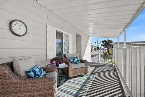 7004 San Carlos St, Carlsbad, CA 92011