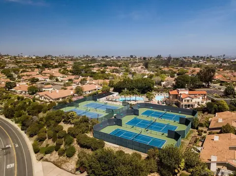 View/Area - 1618 Caminito Solidago, La Jolla, CA 92037 photo 8 of 11